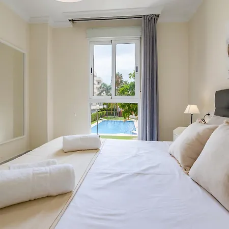 Apartamento Oleholidays Napoleon 3 Junto A Alicate Playa Marbella
