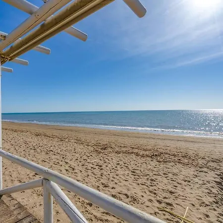 Oleholidays Napoleon 3 Junto A Alicate Playa Апартаменти